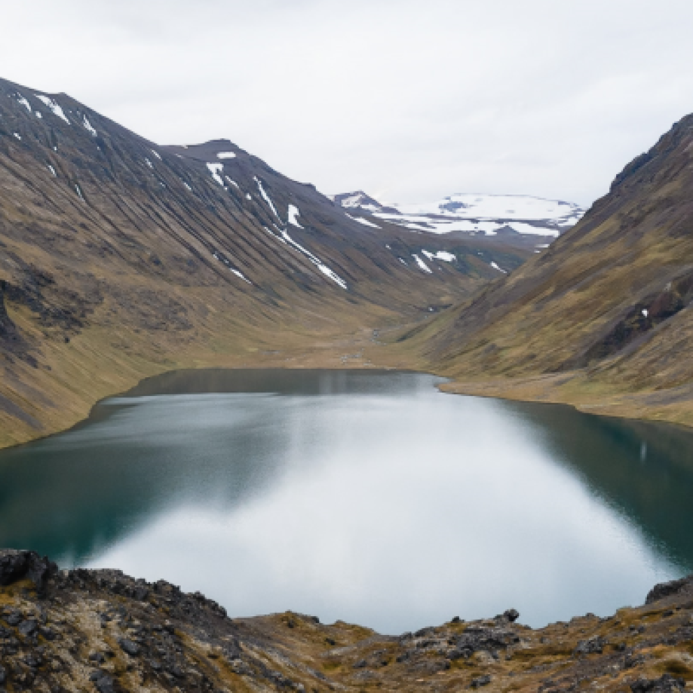 Fundur sveitarstjórnar nr. 183